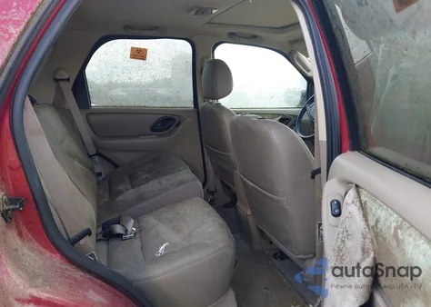 2003 Ford Escape Xlt from USA, damaged, VIN 1FMYU93173KD92804